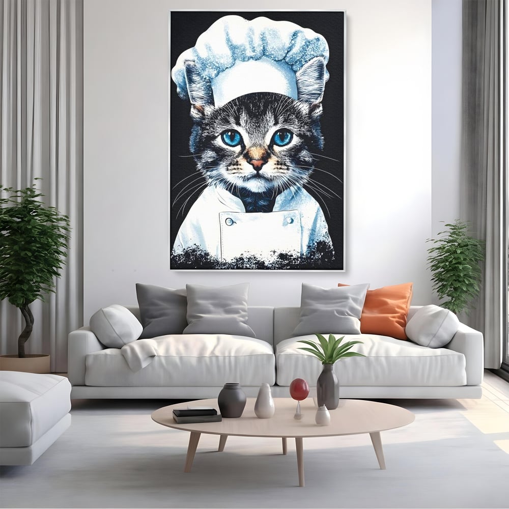 Tablou canvas cu tablou canvas cu pisica bucatar, in rama de aluminiu argintiu, pe perete intr-un living